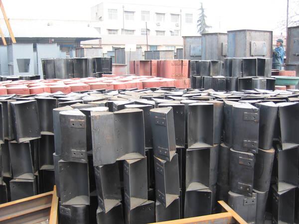 環(huán)鏈斗式提升機(jī)鏈斗 環(huán)鏈斗式提升機(jī)鏈斗