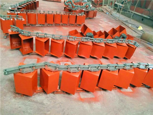 板鏈斗式提升機(jī)料斗鏈輪鏈接 板鏈斗式提升機(jī)料斗鏈輪鏈接