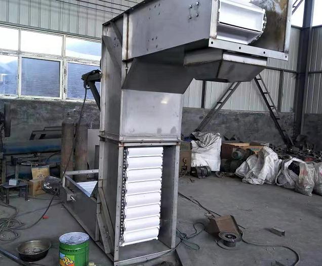 不銹鋼Z字型提升機 不銹鋼Z字型提升機